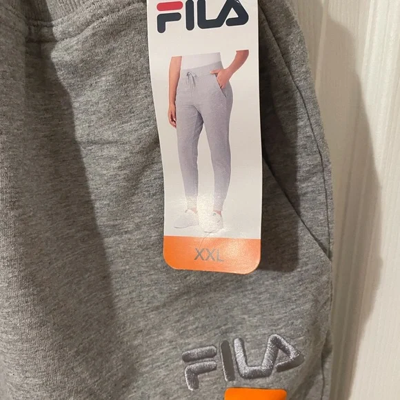 Fila Women Sweatpants New - Picture 2 of 5